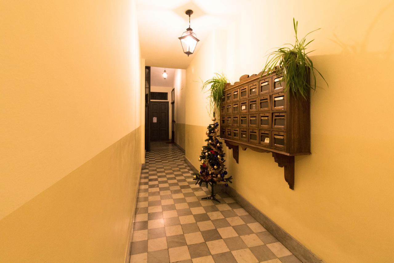 Azzurro Apartment Торино Екстериор снимка
